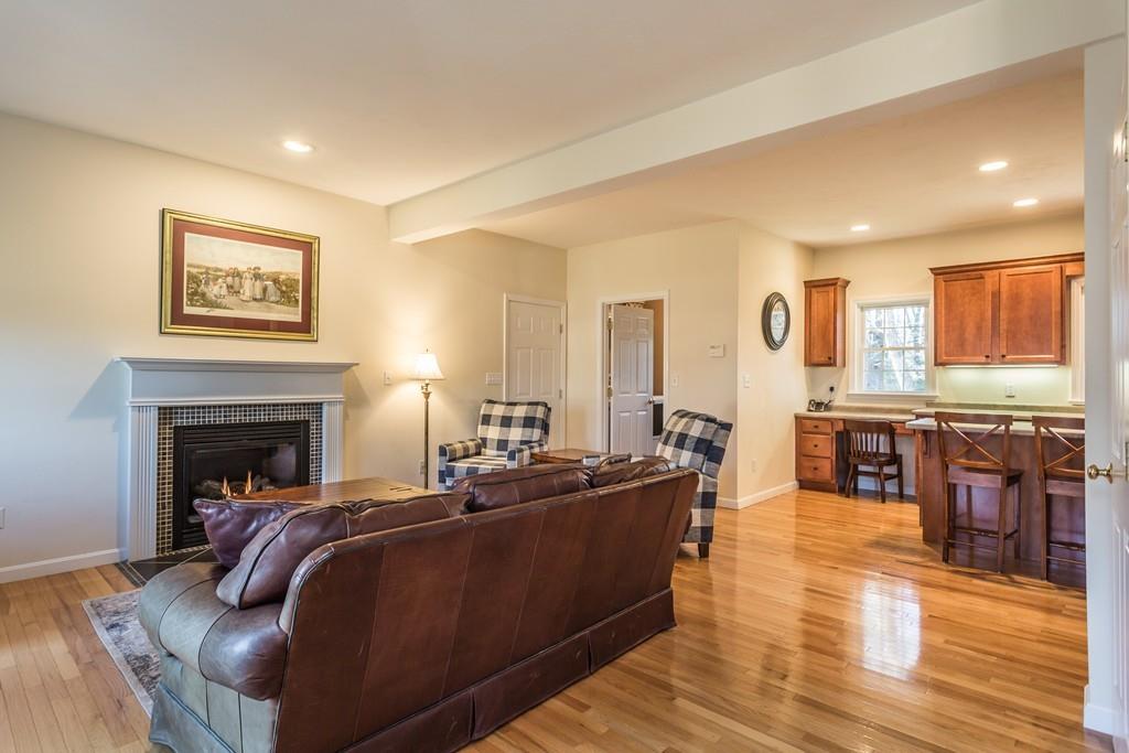 102 Finch Road Raynham, MA 02767 - Photo 3 of 28