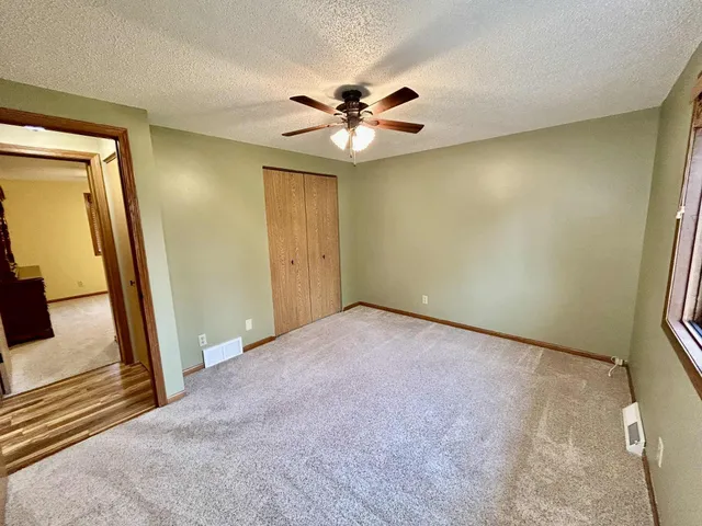 $399,900 | W4581 West Buss Drive, Cecil, WI 54111