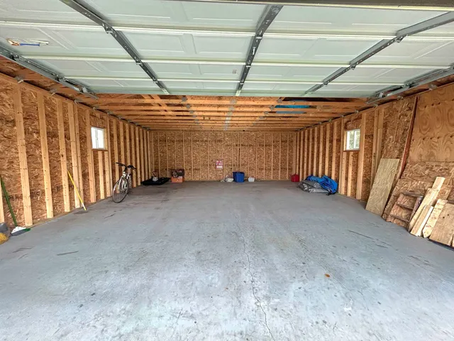 $399,900 | W4581 West Buss Drive, Cecil, WI 54111