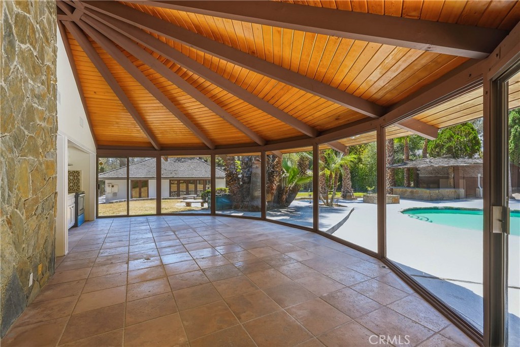 1005 Hampton Road Arcadia, CA 91006 - Photo 23 of 41