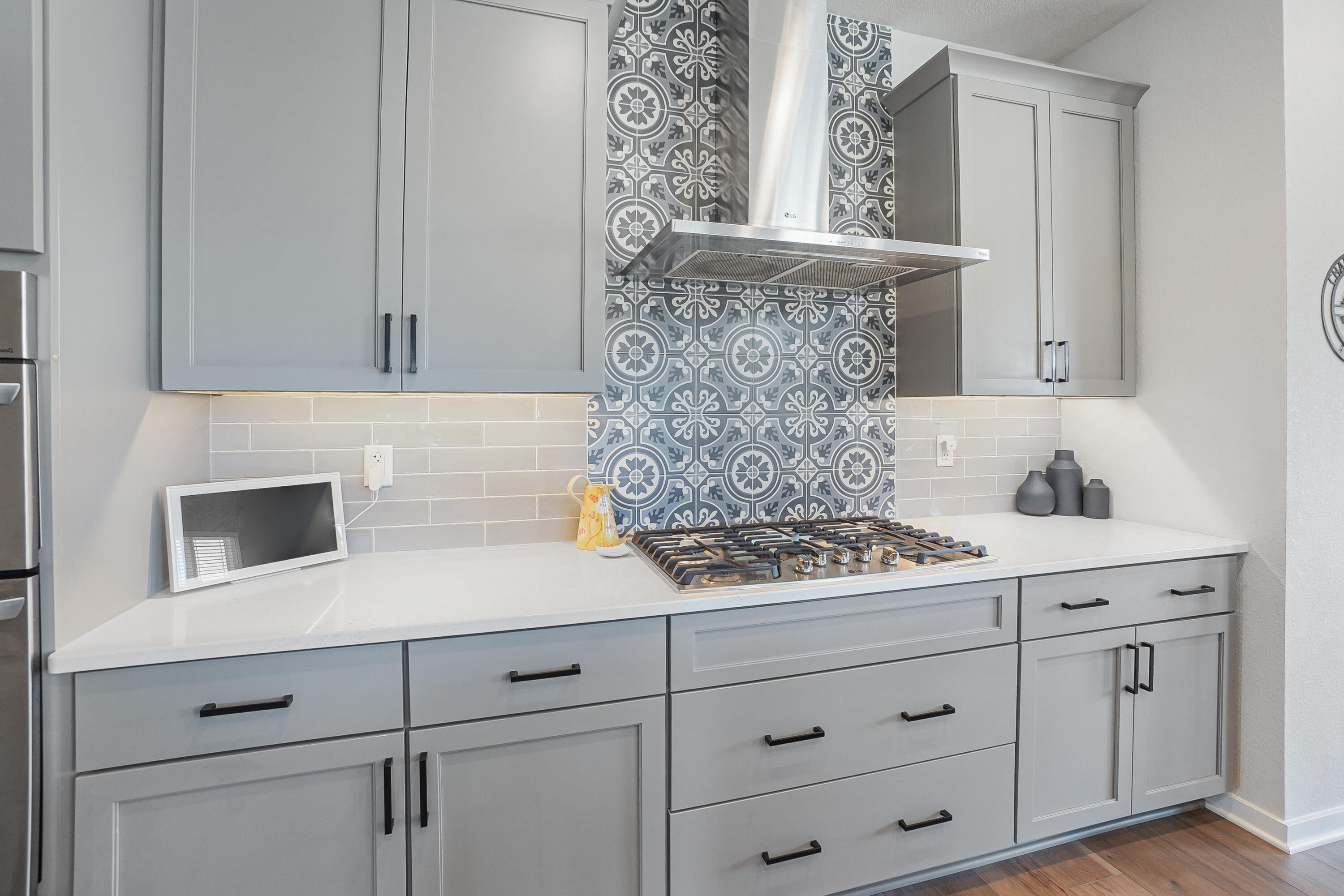 35233 Walleye Court Summit, WI 53066 - Photo 12 of 40 Kitchen