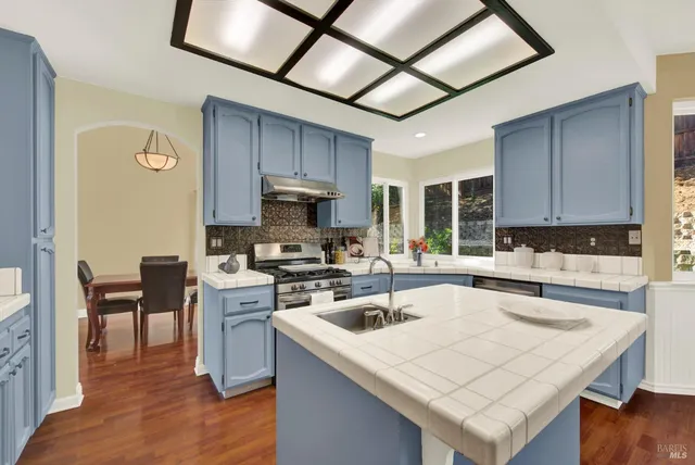 $875,000 | 719 Rambleton Drive, Vacaville, CA 95688