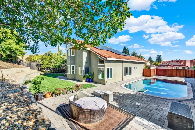 $875,000 | 719 Rambleton Drive, Vacaville, CA 95688