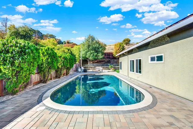 $875,000 | 719 Rambleton Drive, Vacaville, CA 95688