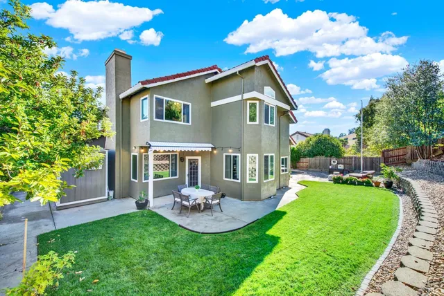 $875,000 | 719 Rambleton Drive, Vacaville, CA 95688