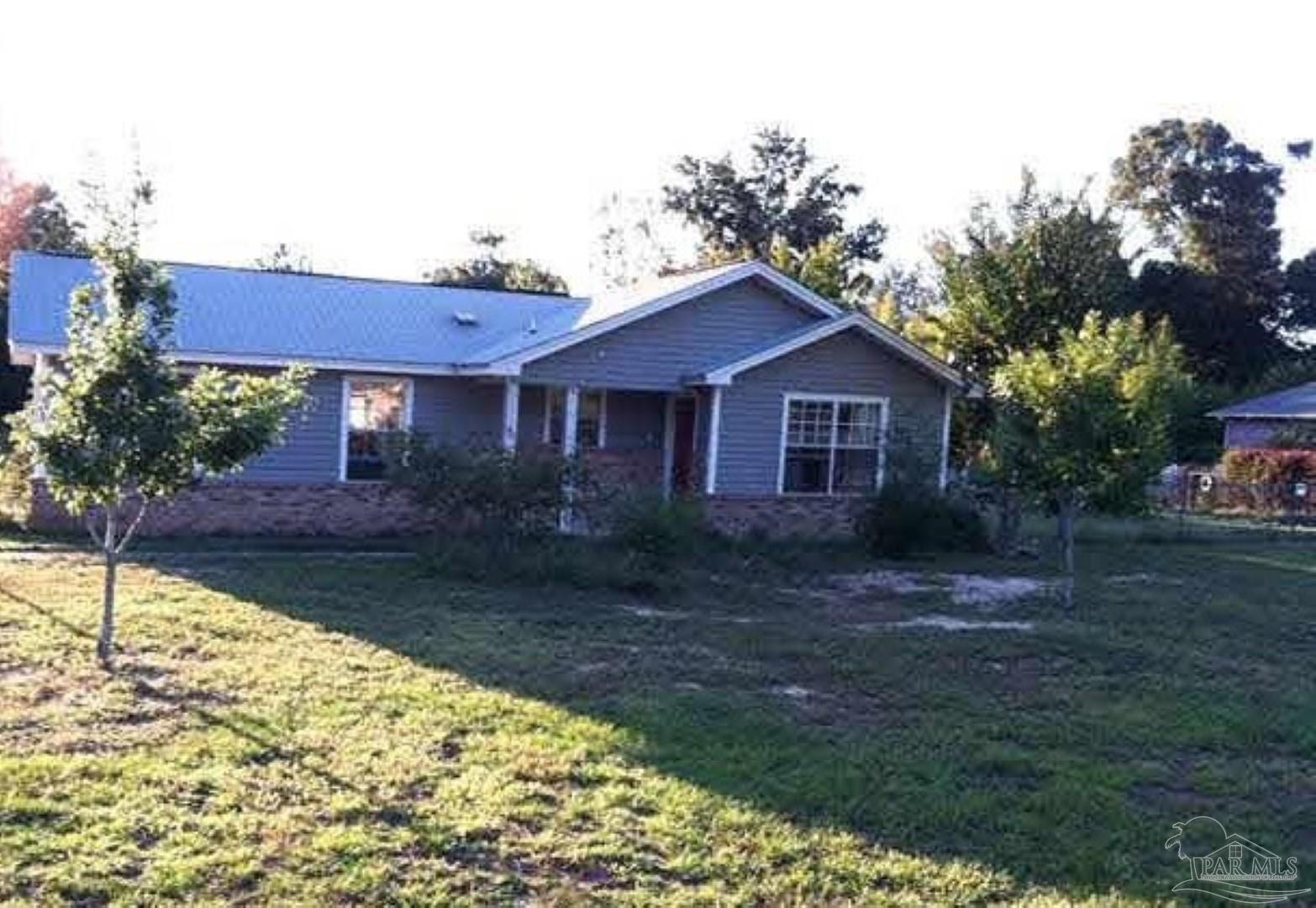 4651 West Bushnell Road Milton, FL 32583 - Photo 1 of 2