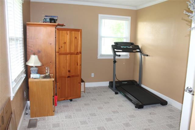 5980 Caledonia Road Cadiz, KY 42211 - Photo 9 of 14 Gallery Image 9