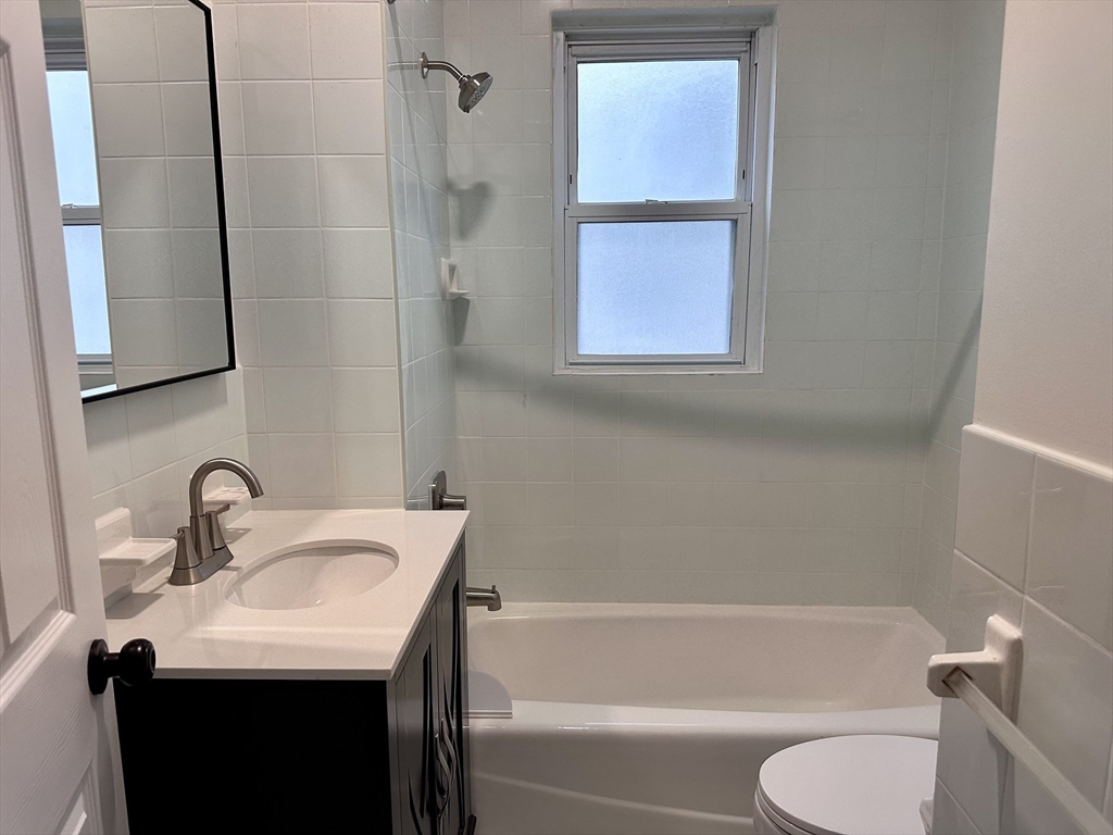 23 Tower Street, Unit 1 Boston, MA 02130 - Photo 5 of 6