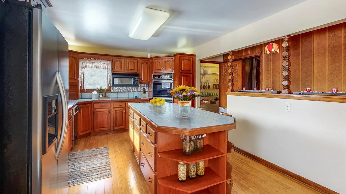 1929 Viola Road Northeast Rochester, MN 55906 - Photo 3 of 34 Gallery Image 3