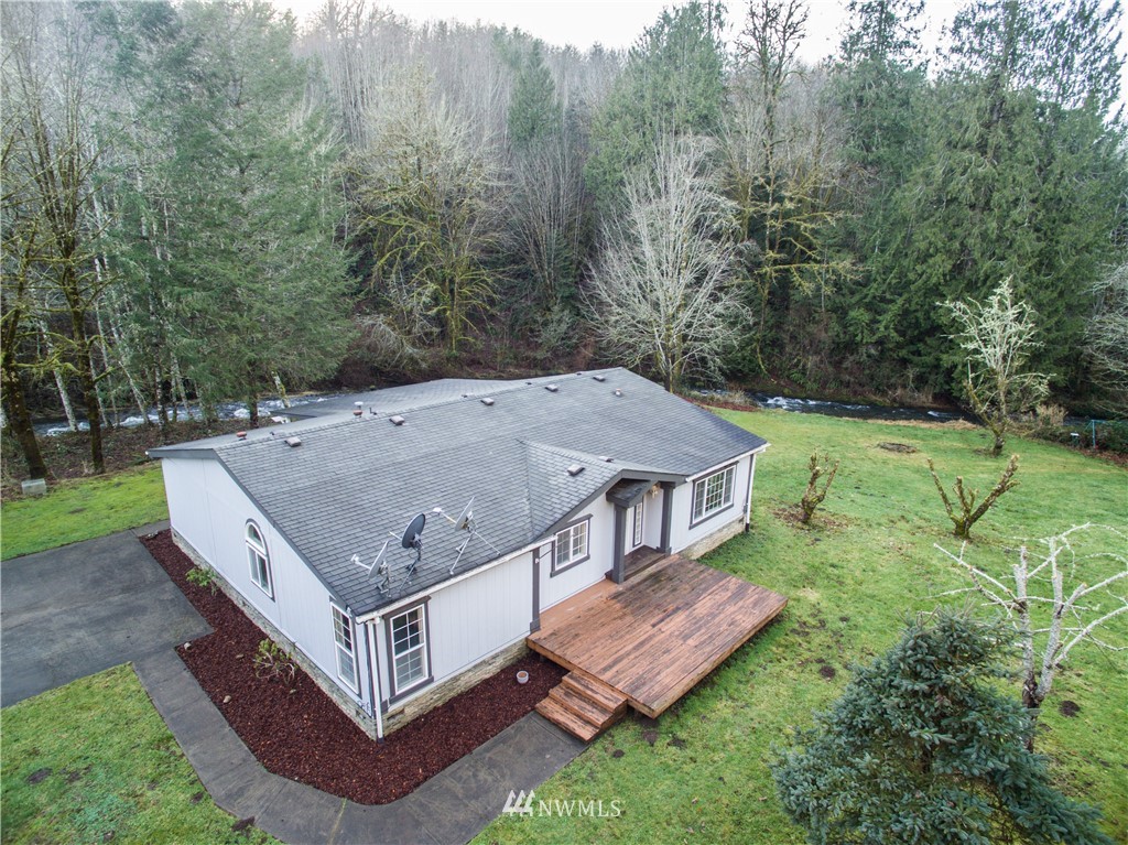 135 Mahaffey Road Kelso, WA 98626 - Photo 4 of 25 Gallery Image 4