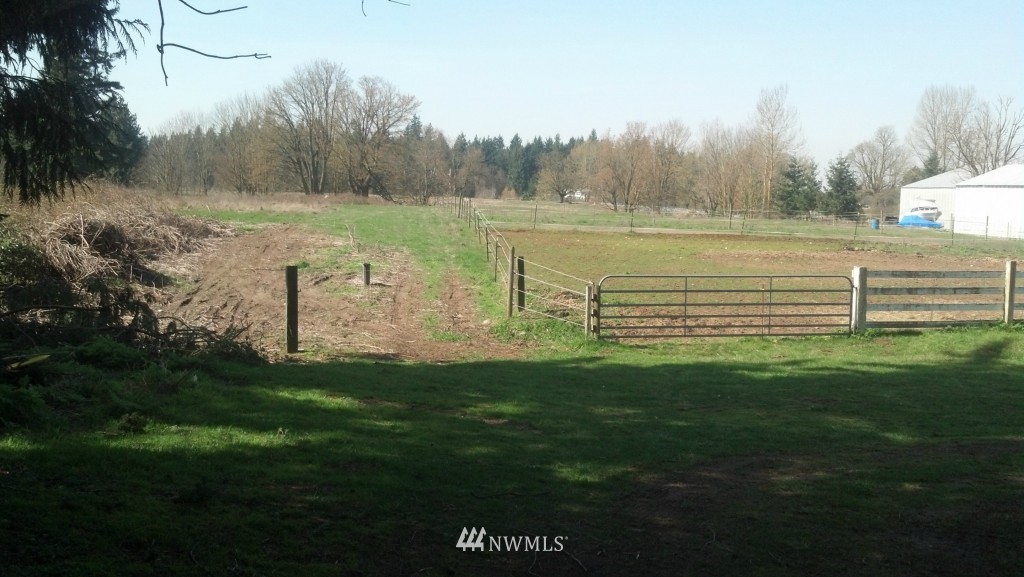 6729 Noon Road Everson, WA 98247 - Photo 5 of 8