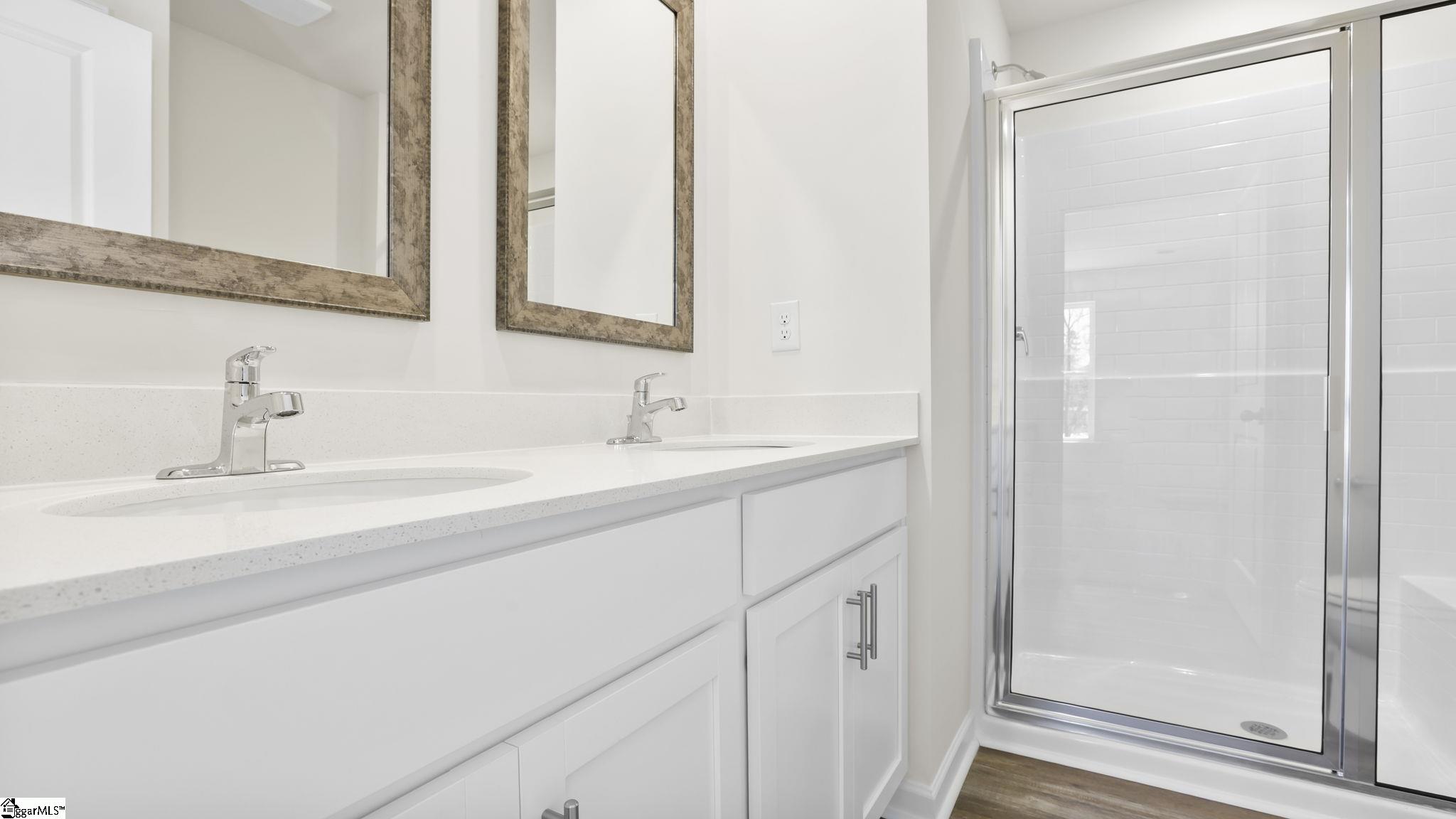 132 Bobbin Road Greenville, SC 29611 - Photo 13 of 32