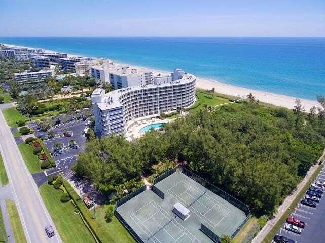 2774 South Ocean Boulevard, Unit 409 Palm Beach, FL 33480 - Photo 23 of 32 a view of a city
