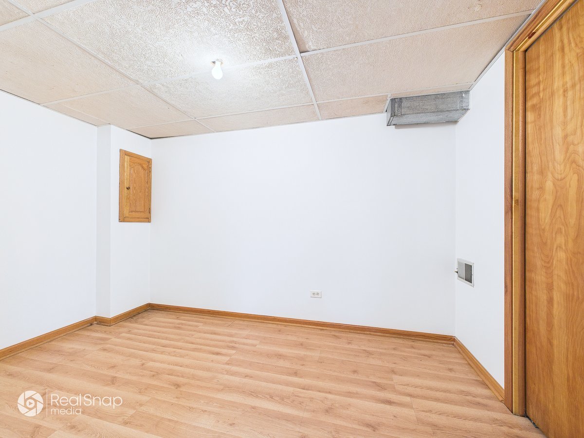 236 Shadow Bend Drive Wheeling, IL 60090 - Photo 29 of 44