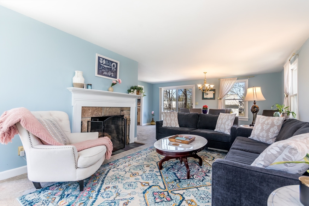 4 Quail Hill Road Bourne, MA 02559 - Photo 5 of 38
