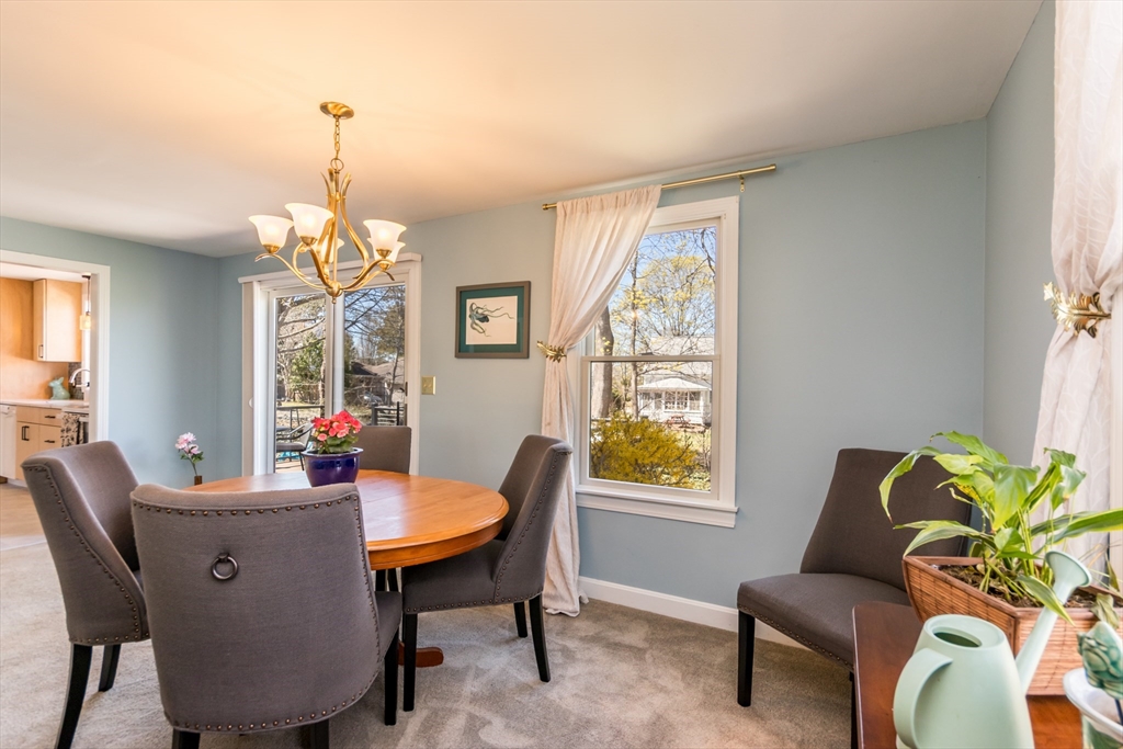 4 Quail Hill Road Bourne, MA 02559 - Photo 9 of 38