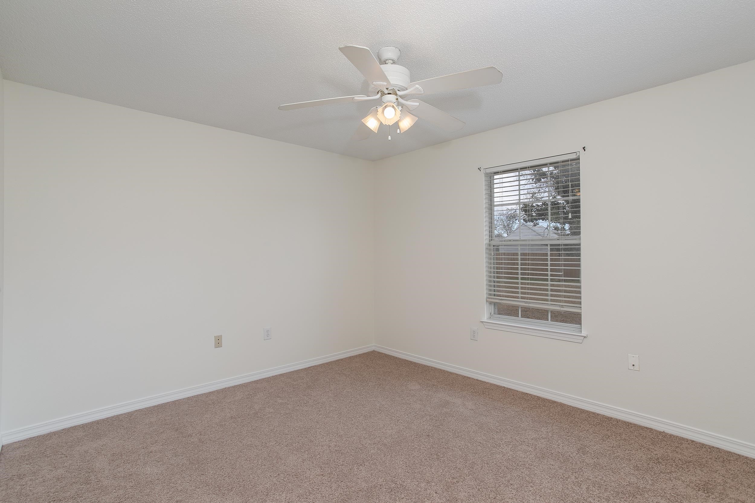 125 Pennbrooke Loop Foley, AL 36535 - Photo 23 of 35