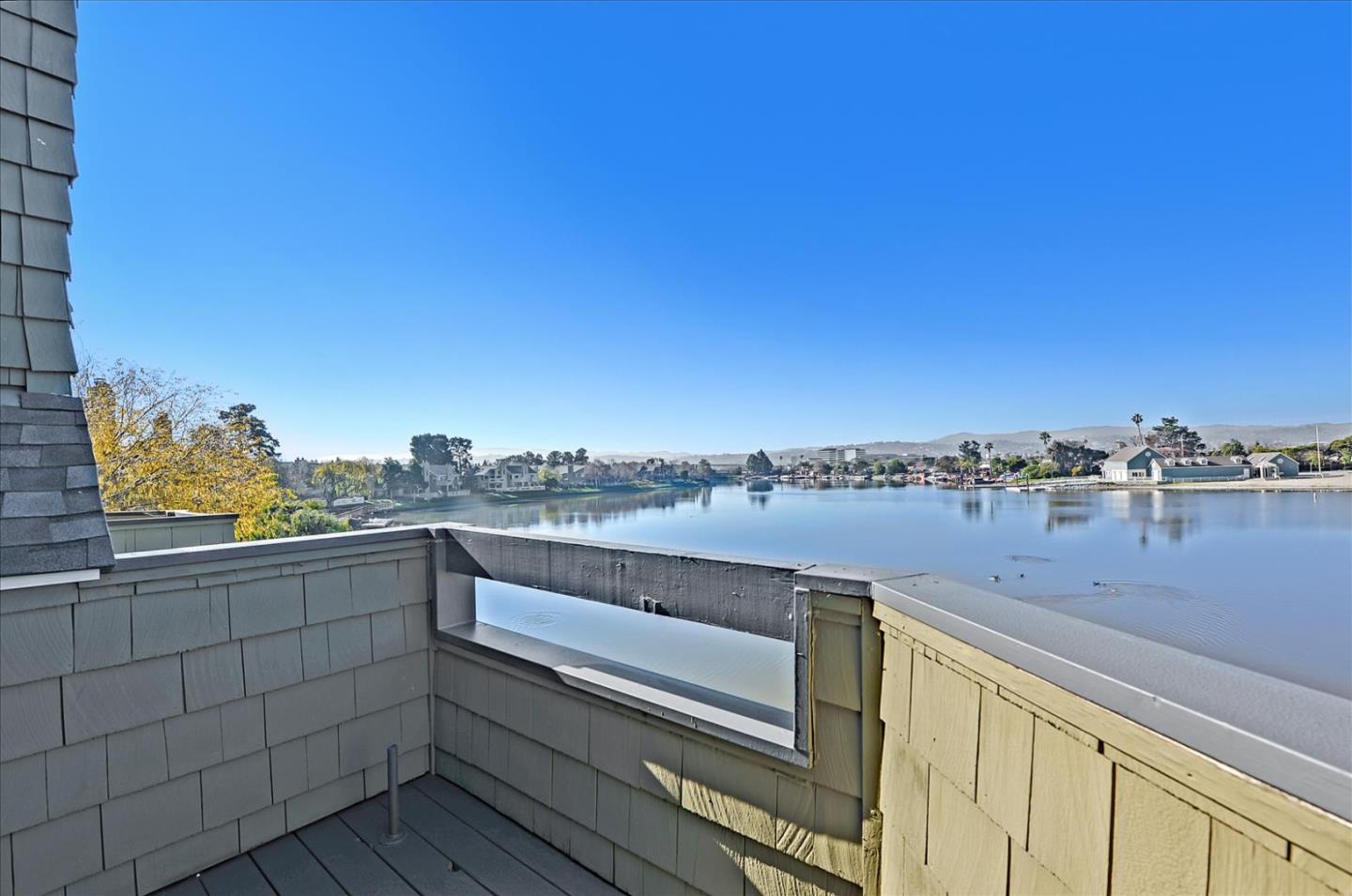 834 Wharfside Road San Mateo, CA 94404 - Photo 27 of 36 a view of a terrace view
