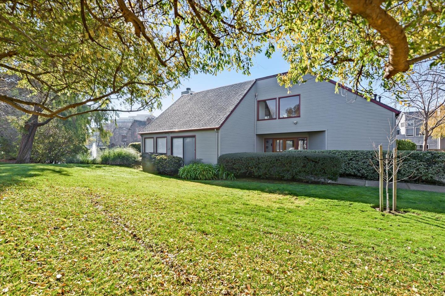 834 Wharfside Road San Mateo, CA 94404 - Photo 32 of 36 a front view of a house with garden