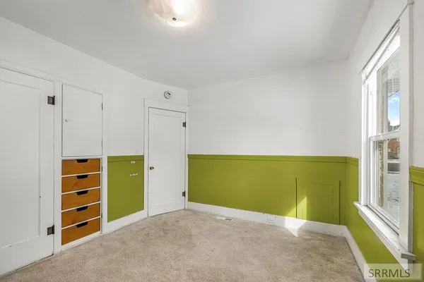 $350,000 | 206 East 3rd North, St. Anthony, ID 83445