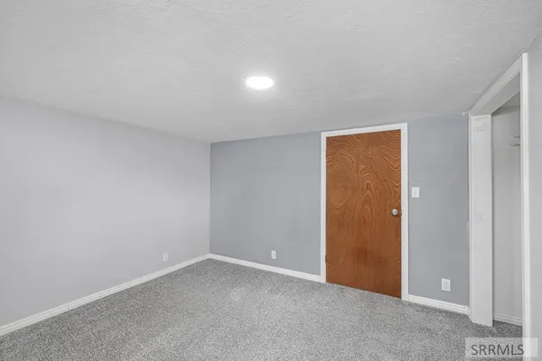 $350,000 | 206 East 3rd North, St. Anthony, ID 83445