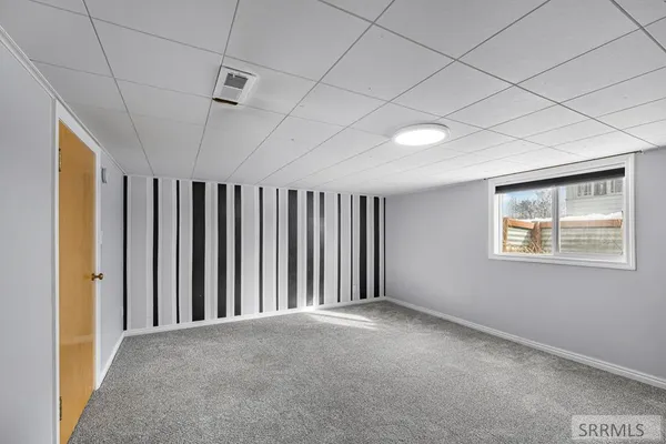 $350,000 | 206 East 3rd North, St. Anthony, ID 83445