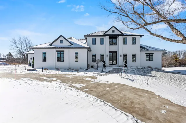 $2,499,900 | 4141 Blackberry Ridge Court, Hobart, WI 54155