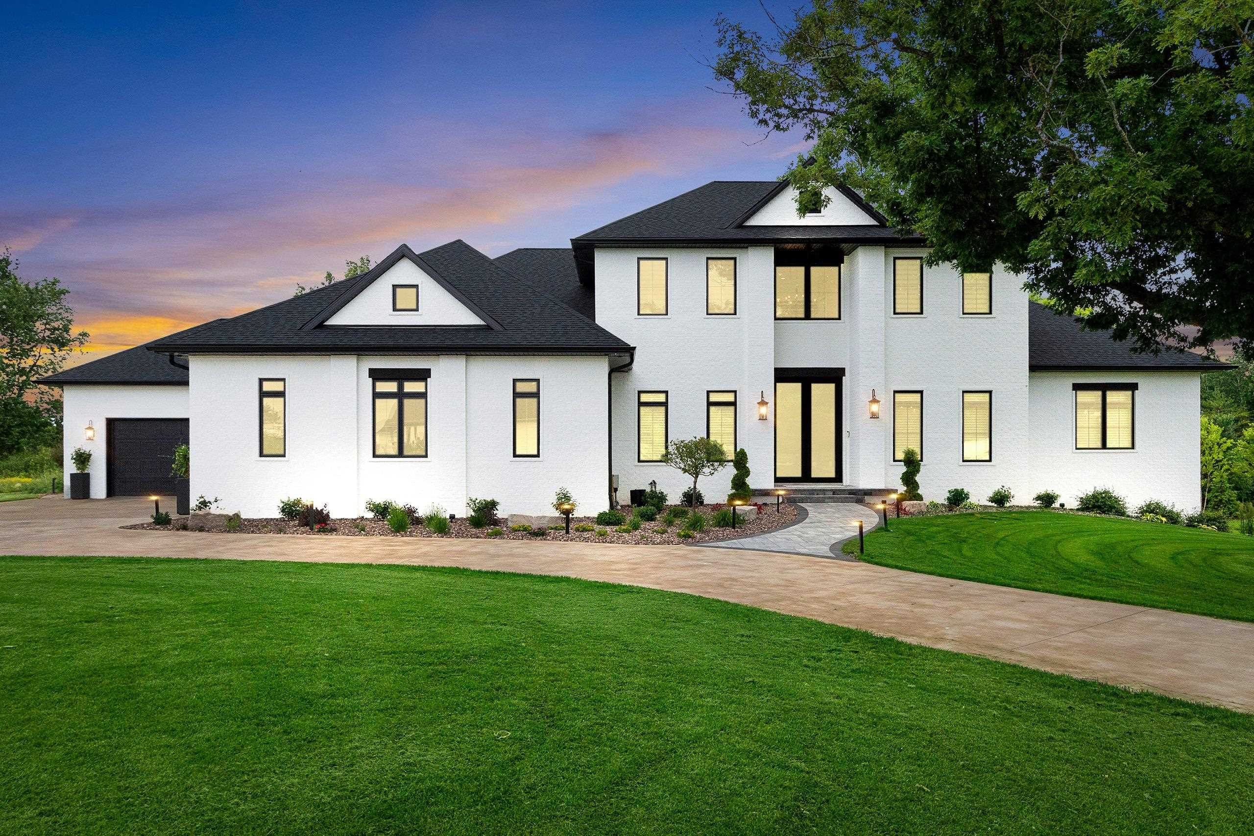 4141 Blackberry Ridge Court Hobart, WI 54155 - Photo 5 of 90