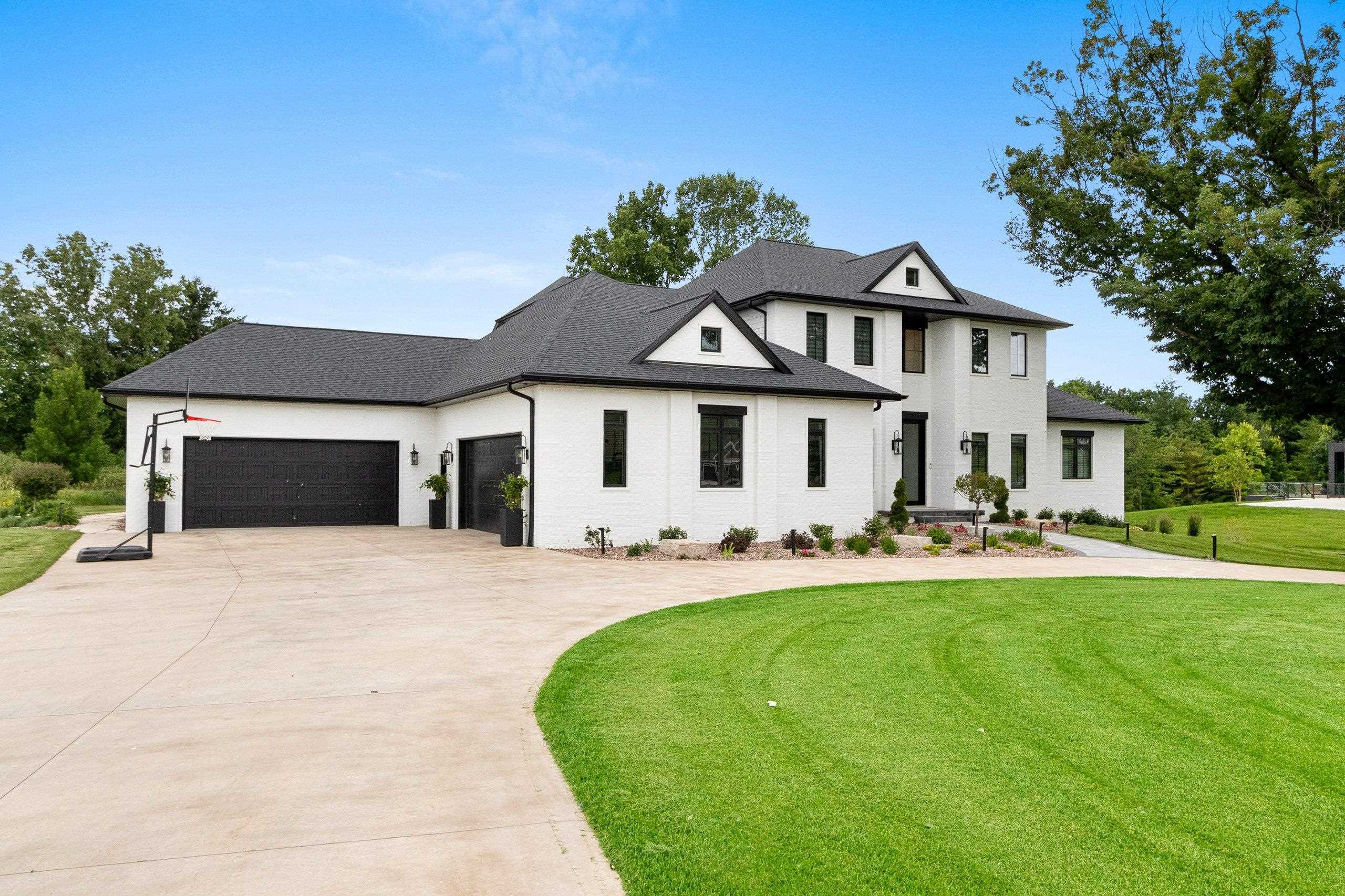 4141 Blackberry Ridge Court Hobart, WI 54155 - Photo 10 of 90