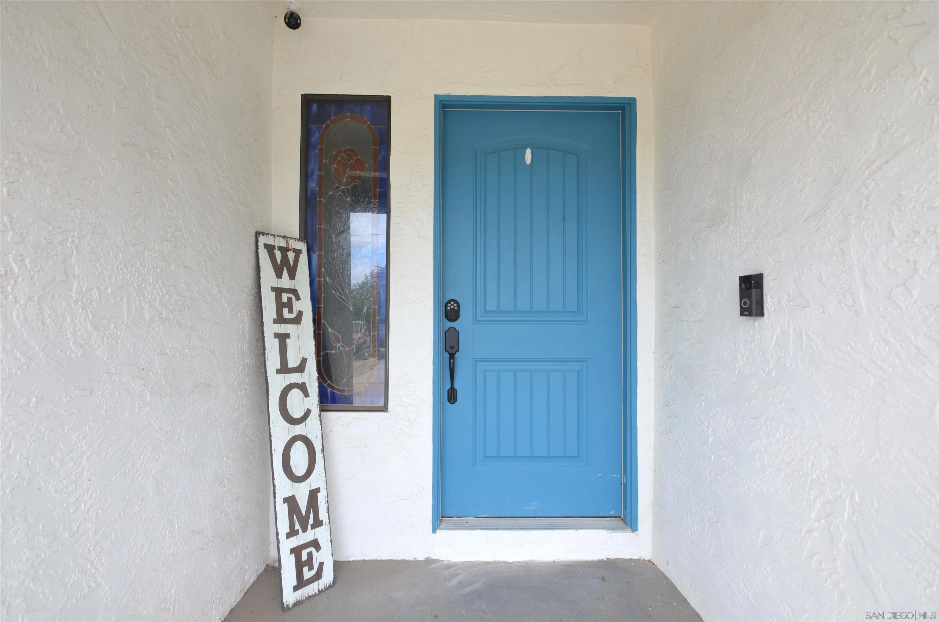 30643 Rabbit Run Valley Center, CA 92082 - Photo 44 of 59 an entryway with wooden floor