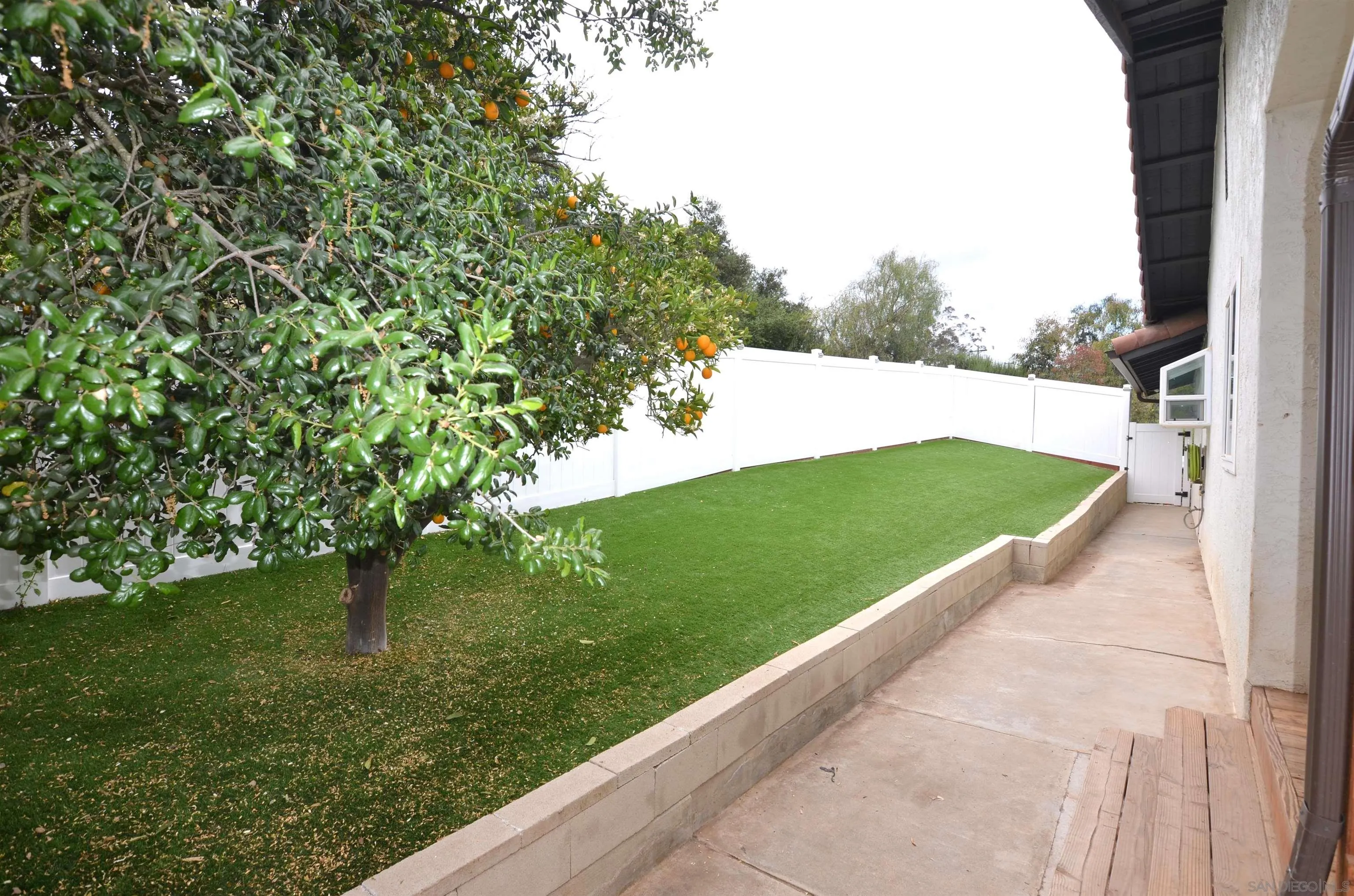 30643 Rabbit Run Valley Center, CA 92082 - Photo 47 of 59 a view of a garden from a balcony
