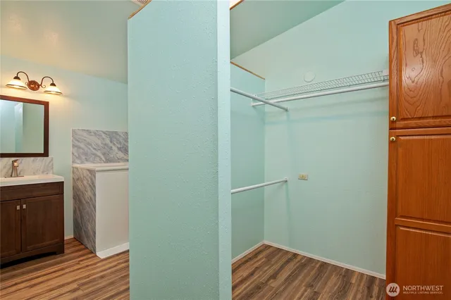 $374,900 | 754 Northeast Reeds Meadow Lane, Bremerton, WA 98311