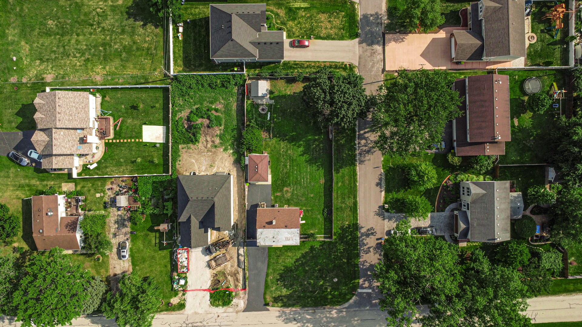 25W277 Doris Avenue Carol Stream, IL 60188 - Photo 25 of 27 an aerial view of multiple house