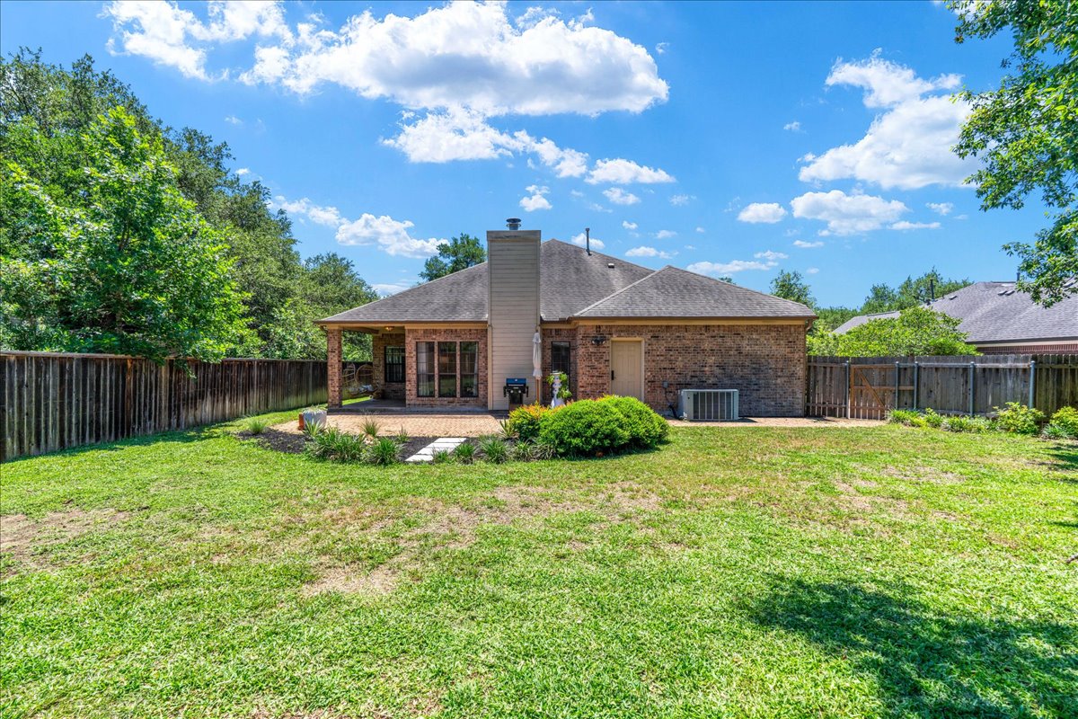 3745 Whitt Loop Austin, TX 78749 - Photo 34 of 40