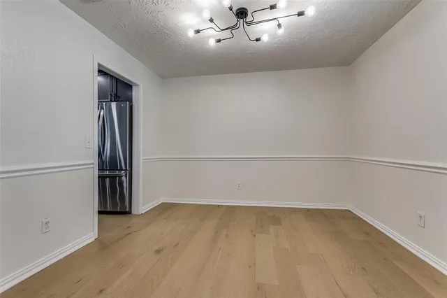 $424,999 | 609 Lake Ridge Drive, Allen, TX 75002