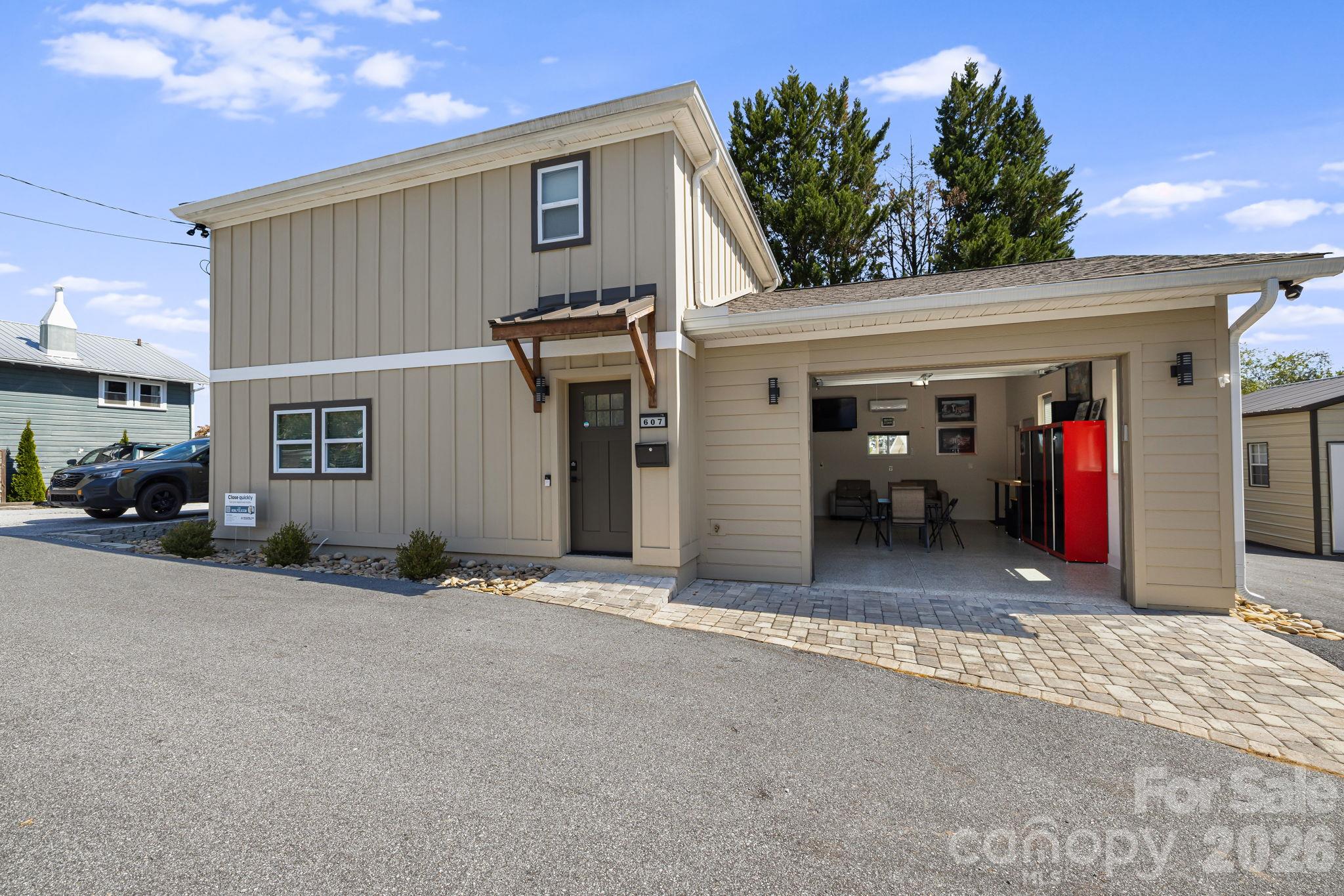 607 Kanuga Road Hendersonville, NC 28739 - Photo 40 of 48 Gallery Image 40