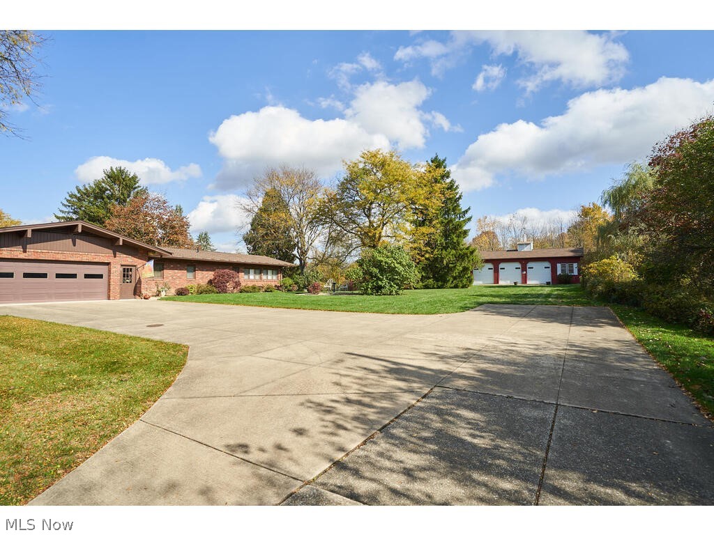 1065 Sand Run Road Akron, OH 44313 - Photo 9 of 35 Gallery Image 9