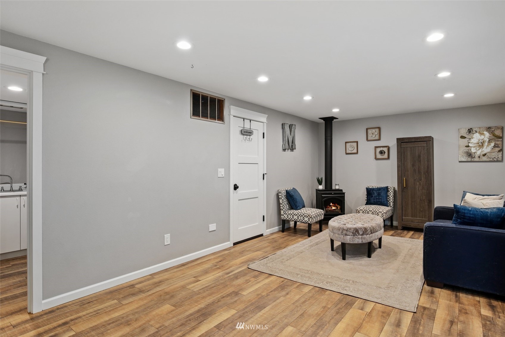 14400 Southeast 162nd Place Renton, WA 98058 - Photo 11 of 26 Gallery Image 11