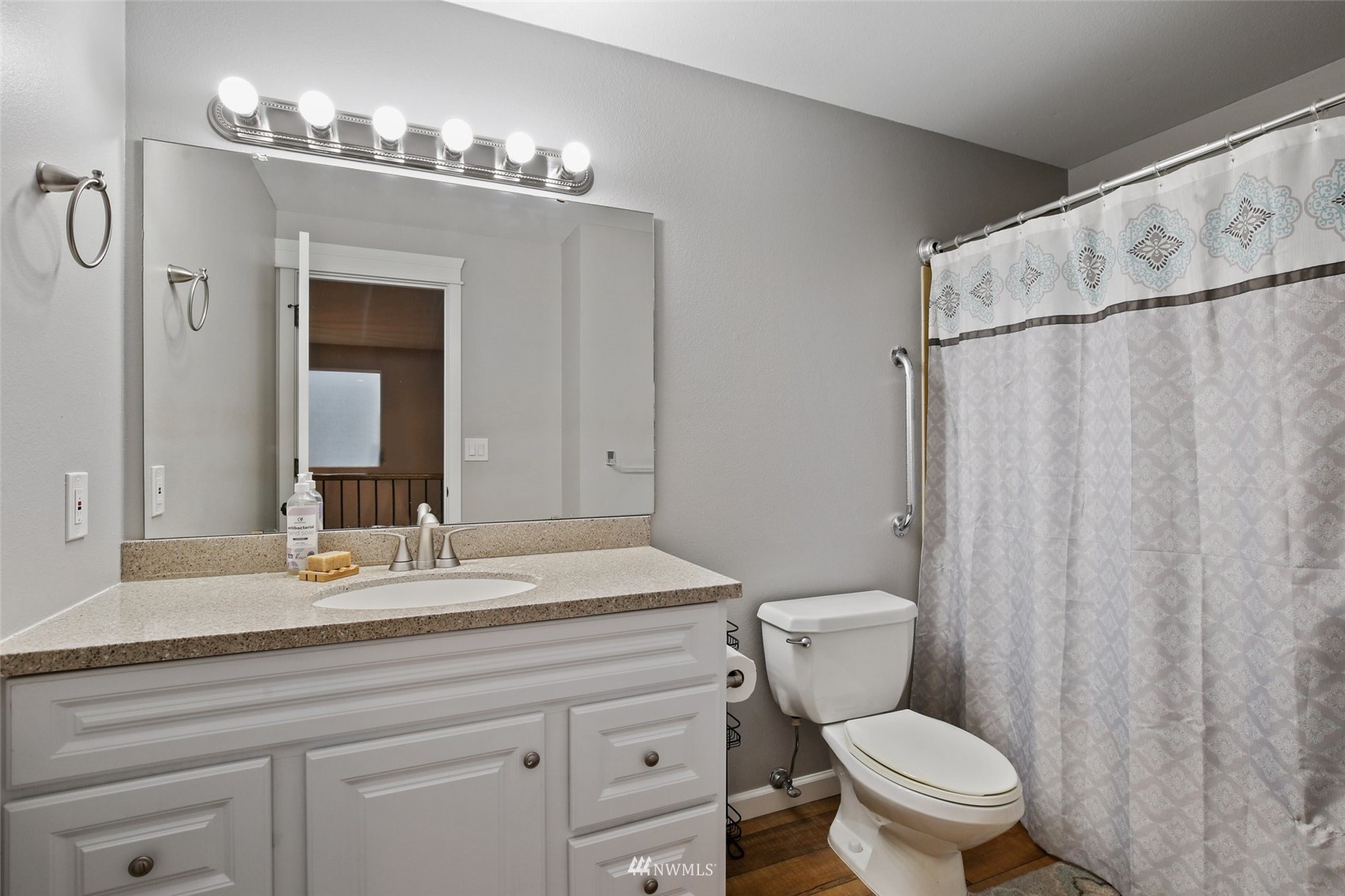 14400 Southeast 162nd Place Renton, WA 98058 - Photo 21 of 26 Gallery Image 21