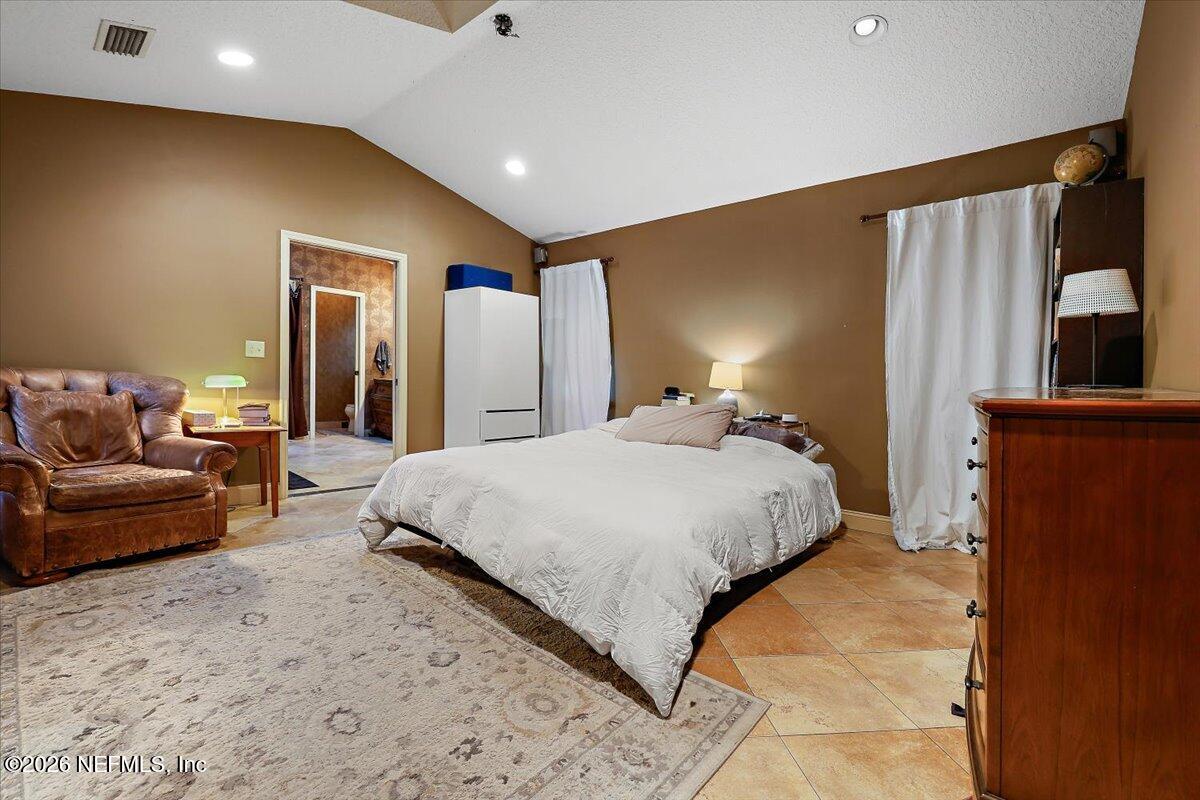 11037 Scott Mill Road Jacksonville, FL 32223 - Photo 17 of 51 16-Primary Bedroom