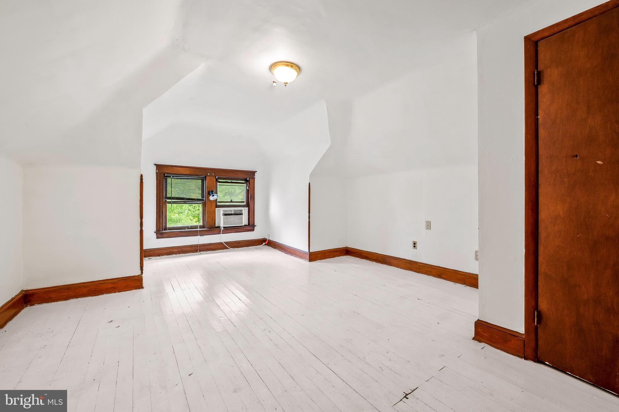 523 Orkney Road Baltimore, MD 21212 - Photo 36 of 49