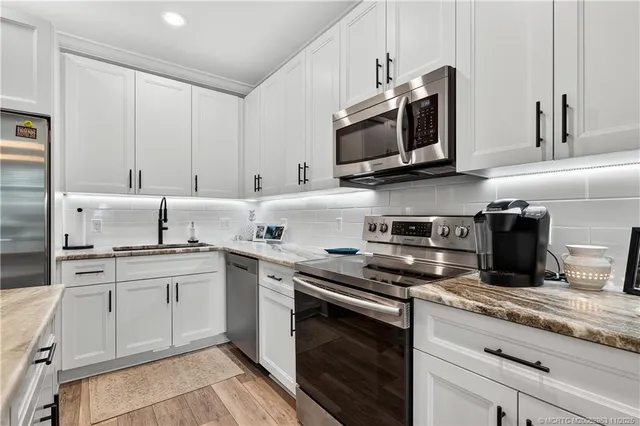 $155,000 | 12463 Harbour Ridge Boulevard, Unit 26, Palm City, FL 34990