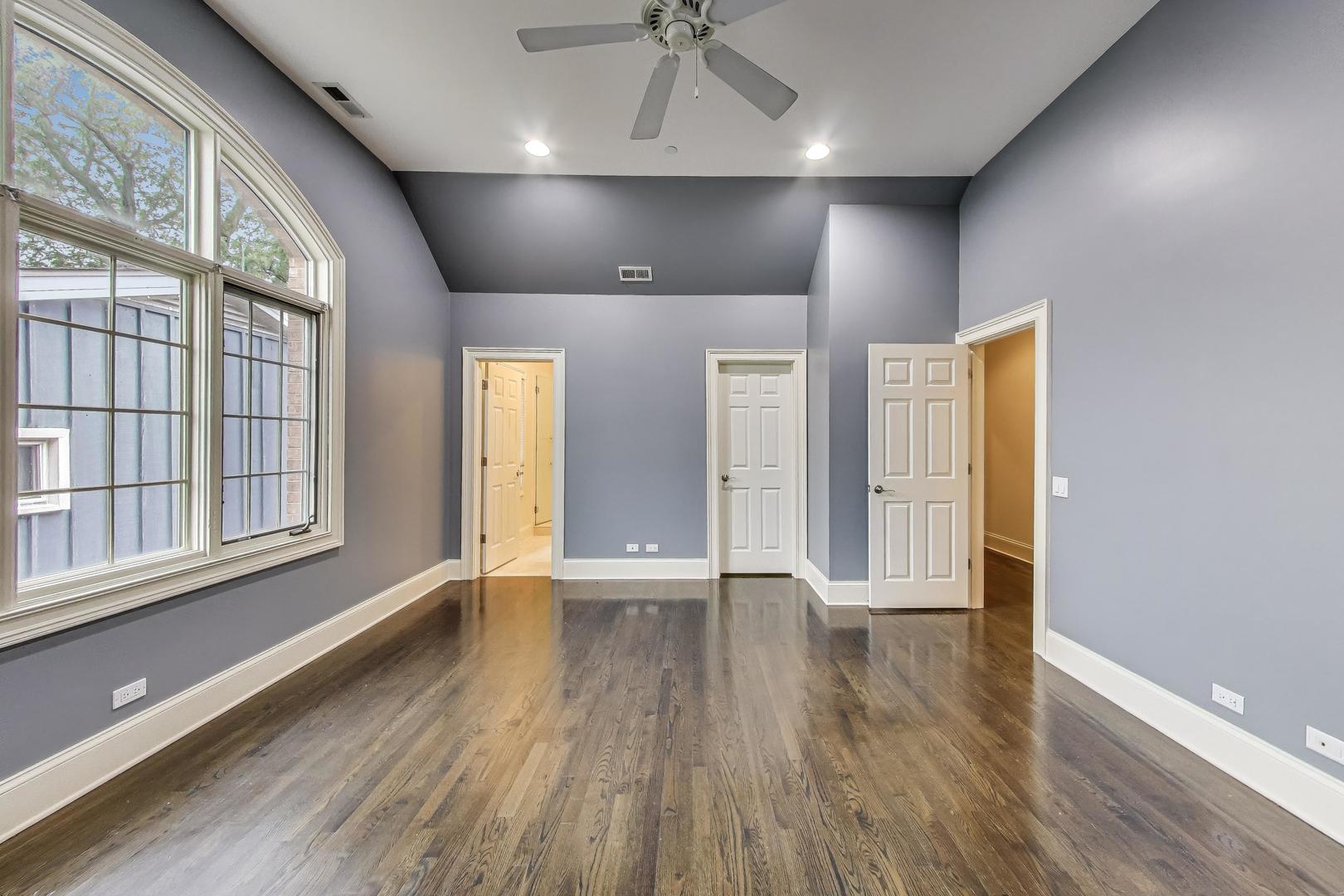 516 North Prospect Avenue Park Ridge, IL 60068 - Photo 33 of 46 Gallery Image 33