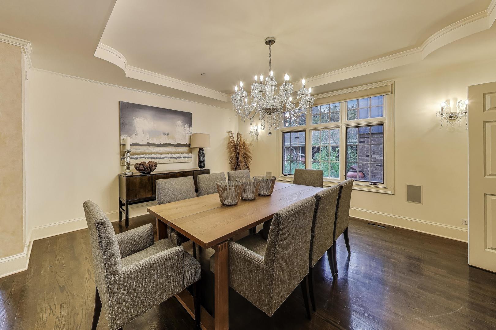 516 North Prospect Avenue Park Ridge, IL 60068 - Photo 8 of 46 Gallery Image 8