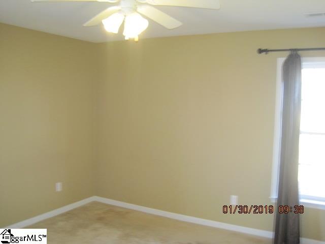 201 Sleepy River Road Simpsonville, SC 29681 - Photo 4 of 10 Gallery Image 4