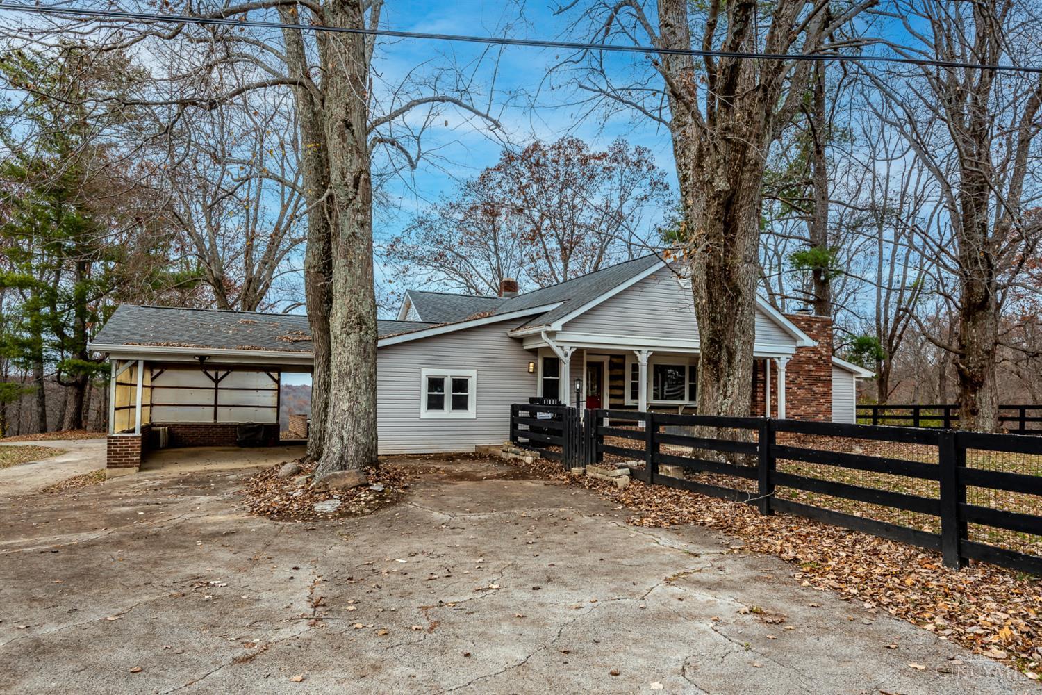 5654 Wilmington Road Oregonia, OH 45054 - Photo 2 of 58