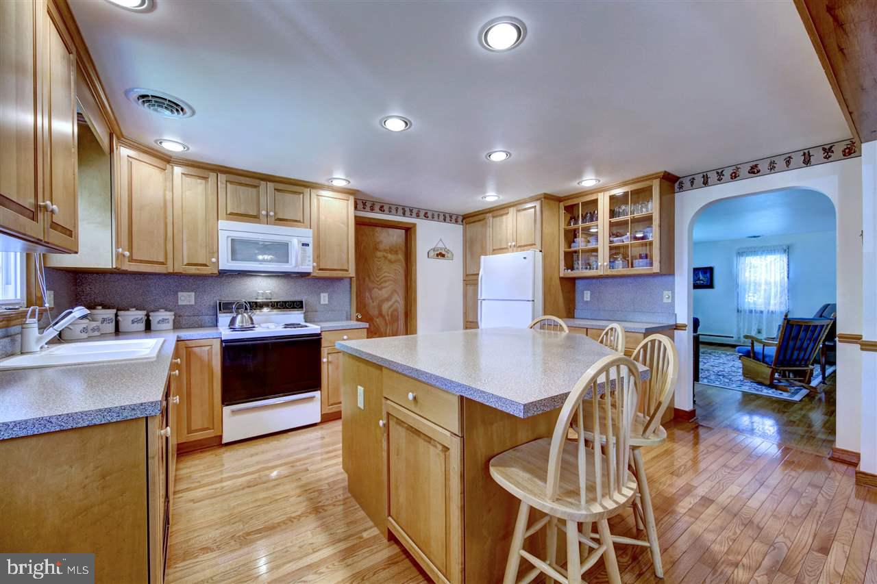207 Singer Road New Freedom, PA 17349 - Photo 12 of 36