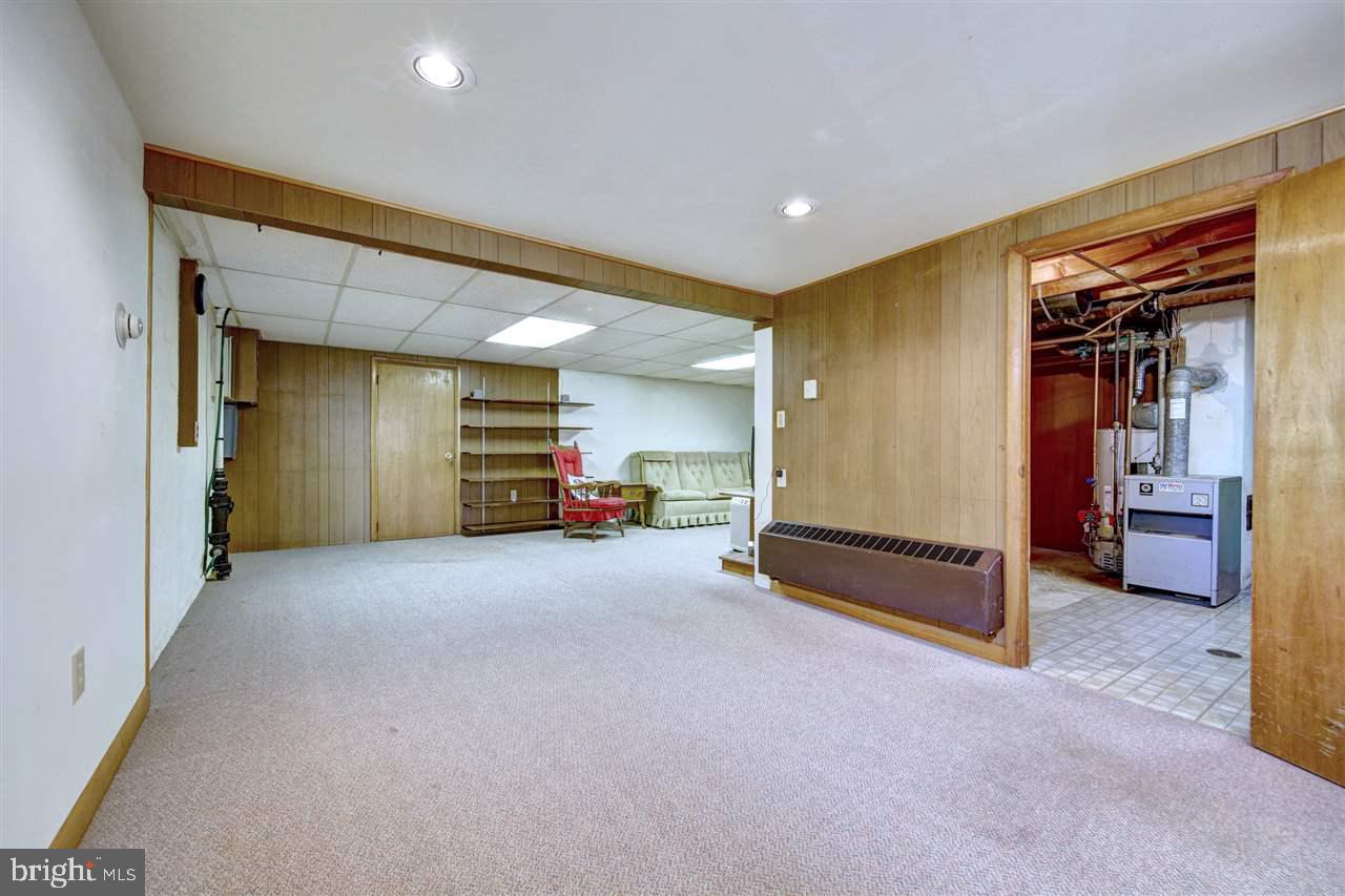 207 Singer Road New Freedom, PA 17349 - Photo 21 of 36