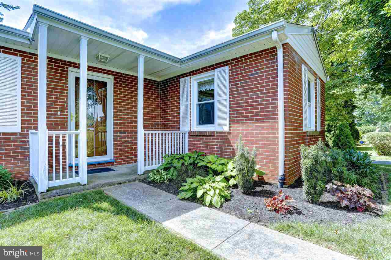 207 Singer Road New Freedom, PA 17349 - Photo 5 of 36