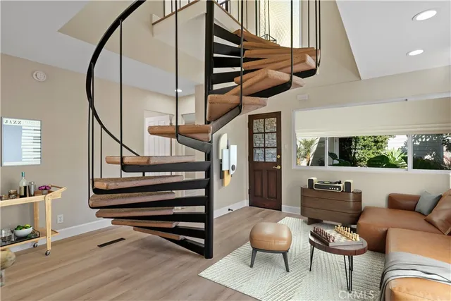 $2,099,888 | 1824 Park Street, Huntington Beach, CA 92648